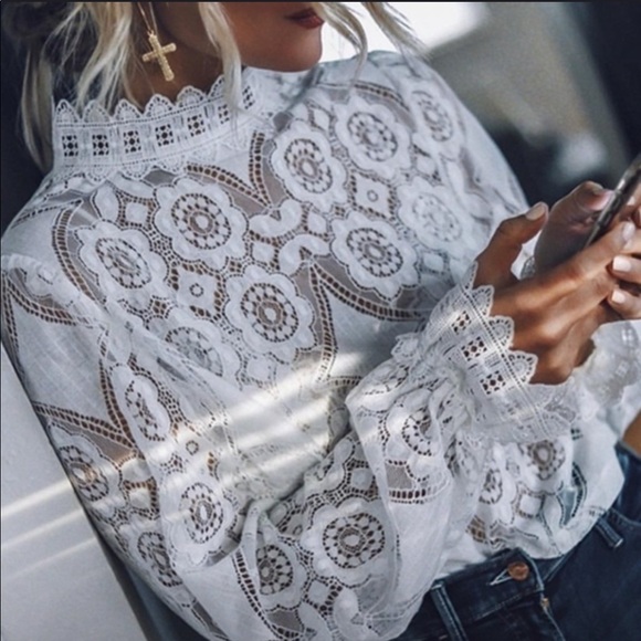 Olivia Lace Detailed Crochet Top With Spectacular Sleeves And Soft Lace Detail - Picture 5 of 9